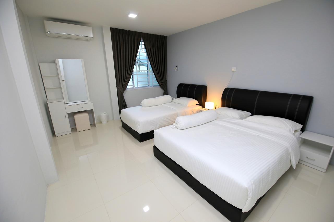 722 Homestay Kuching Exterior photo