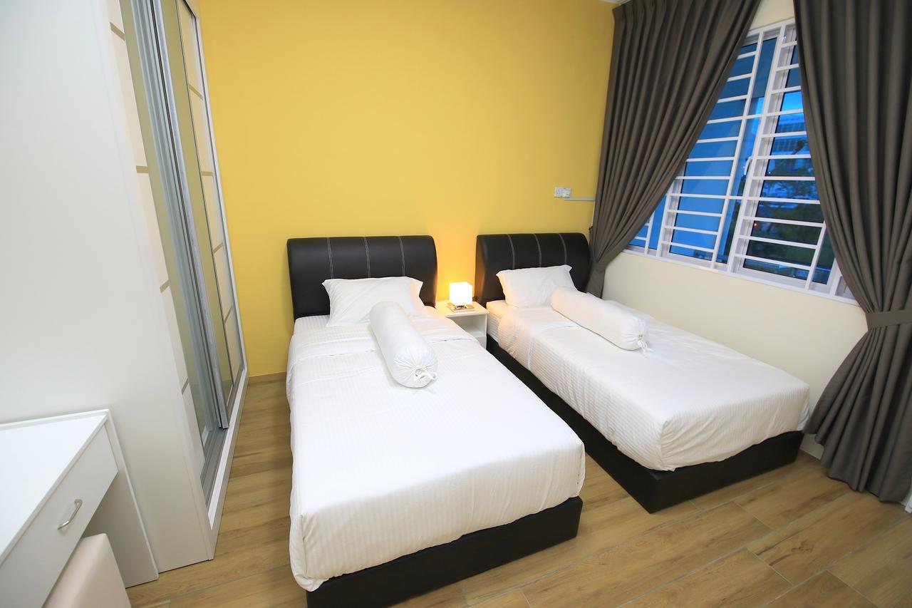 722 Homestay Kuching Exterior photo