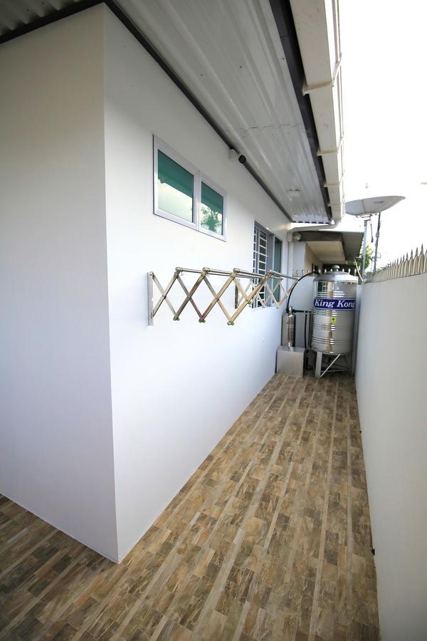 722 Homestay Kuching Exterior photo